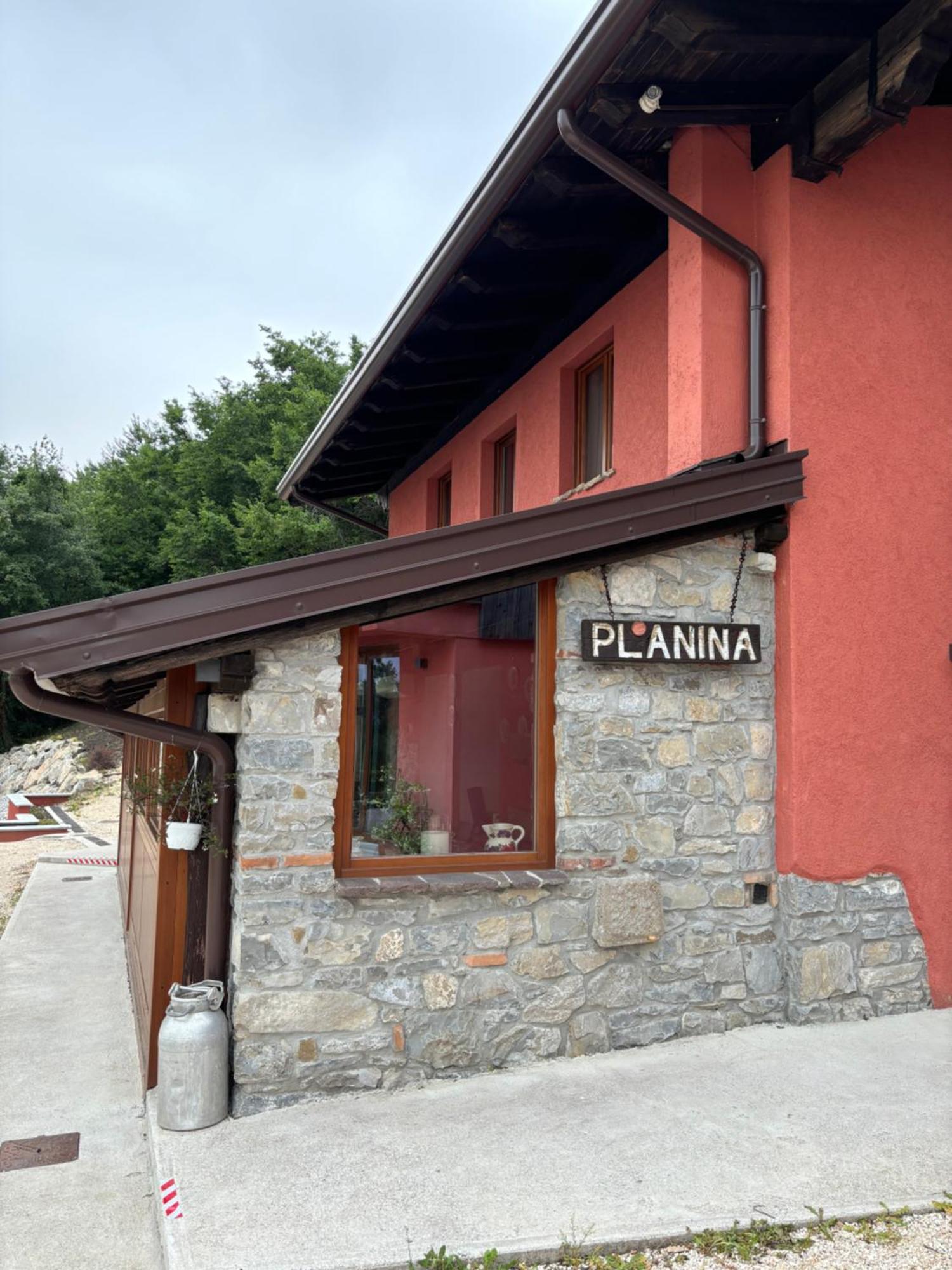Вилла La Planina Prepotto  Экстерьер фото
